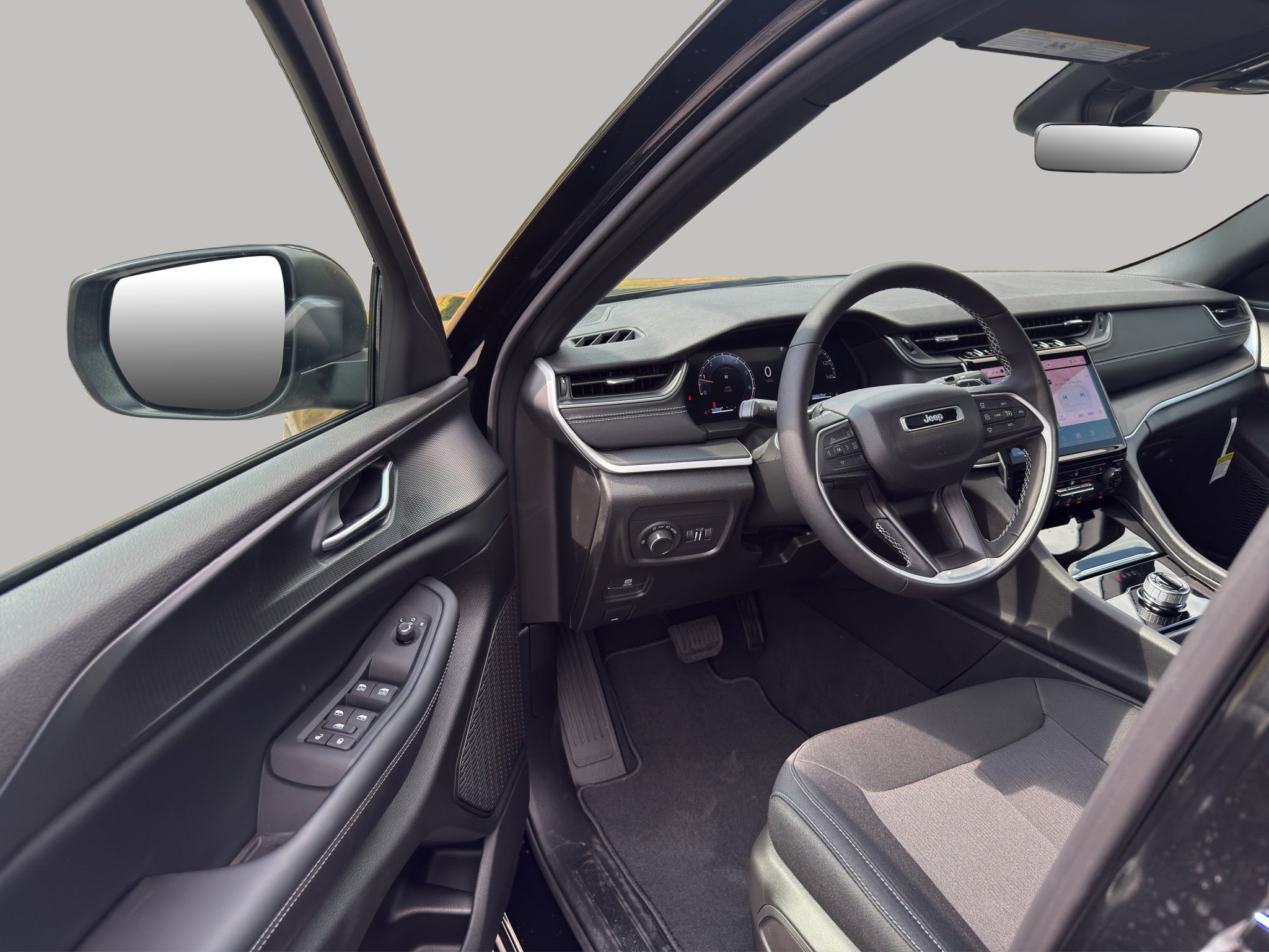 2027 Jeep Grand Cherokee Laredo X