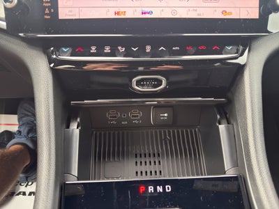 2027 Jeep Grand Cherokee Laredo Altitude