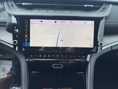 2027 Jeep Grand Cherokee Laredo Altitude