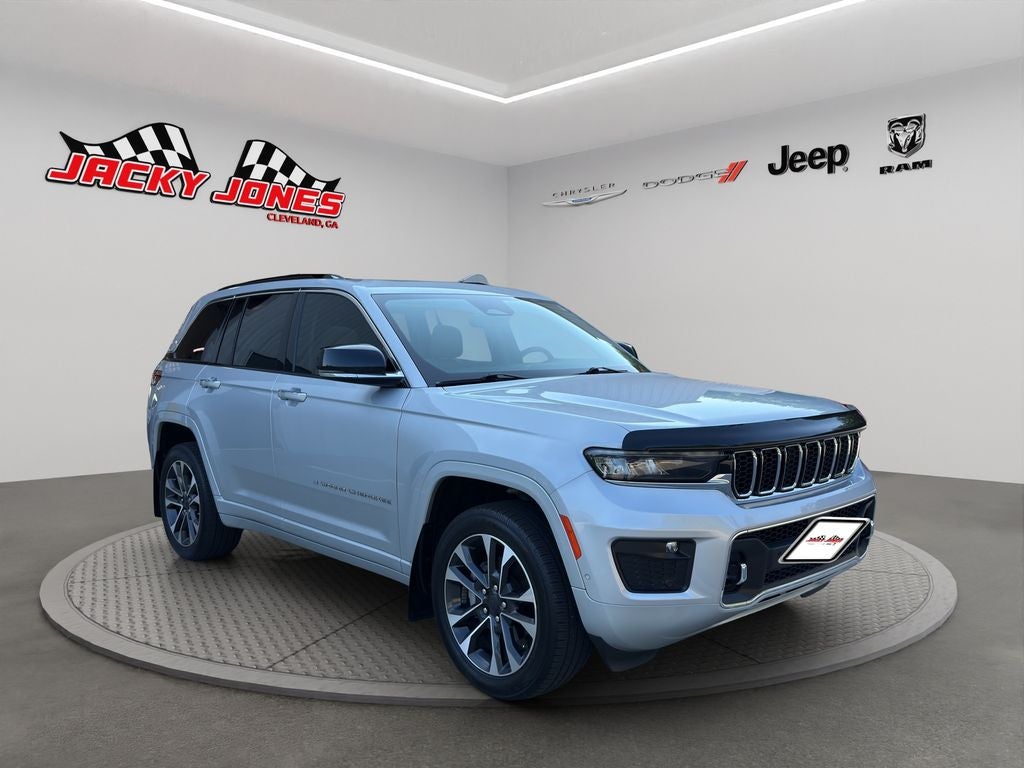2022 Jeep Grand Cherokee Overland