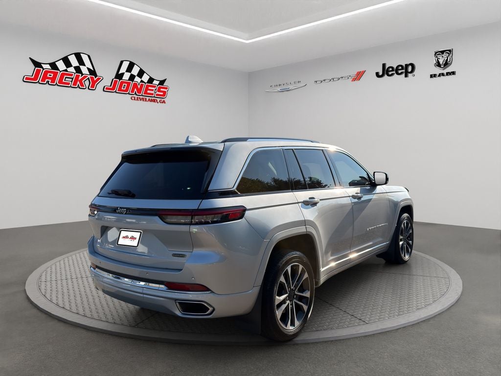 2022 Jeep Grand Cherokee Overland