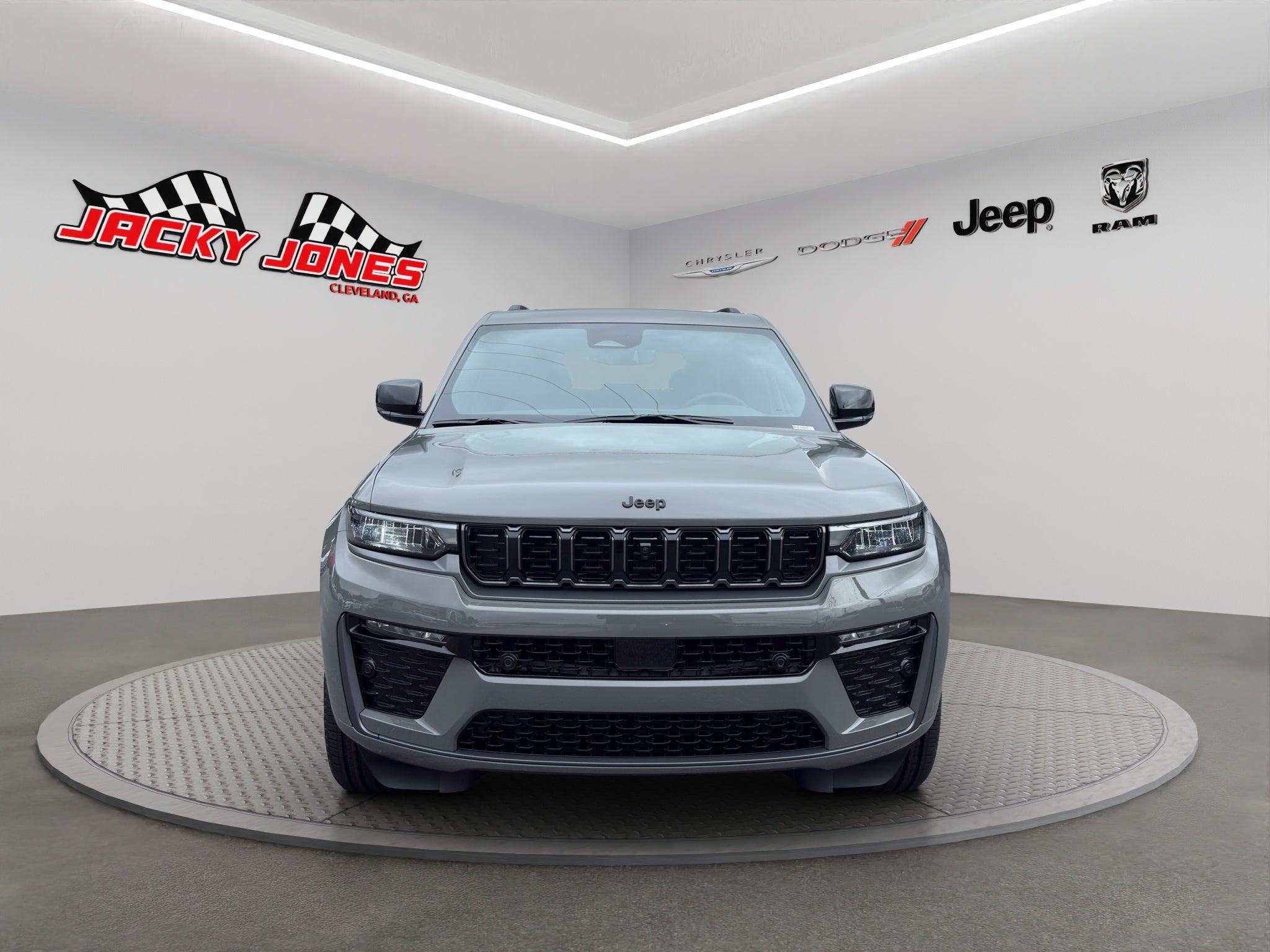 2027 Jeep Grand Cherokee Limited Reserve