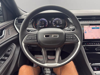 2027 Jeep Grand Cherokee Limited Reserve