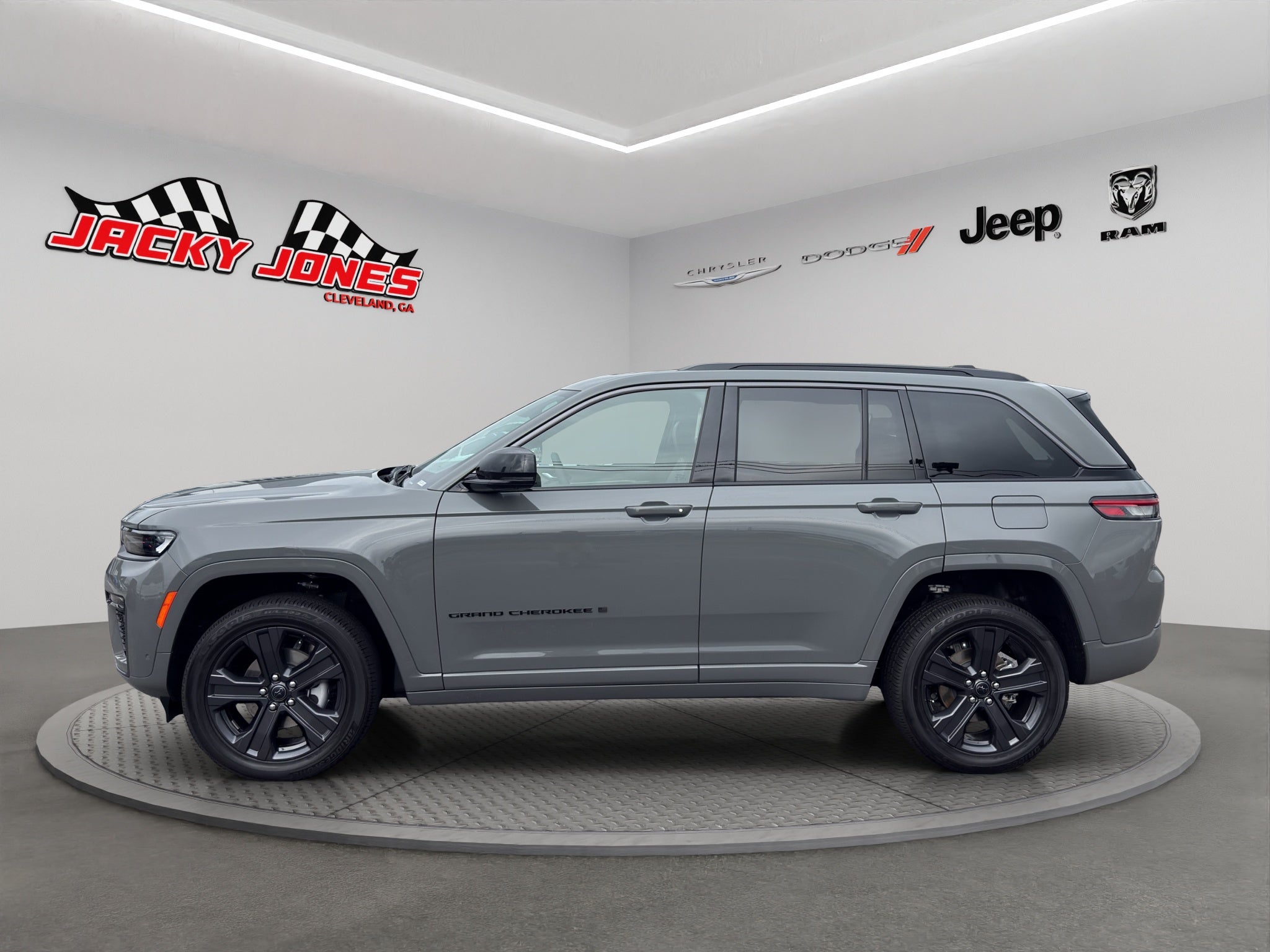 2027 Jeep Grand Cherokee Limited Reserve