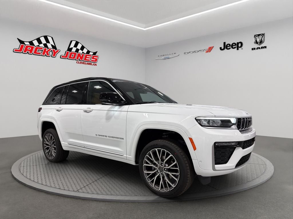 2026 Jeep Grand Cherokee Summit