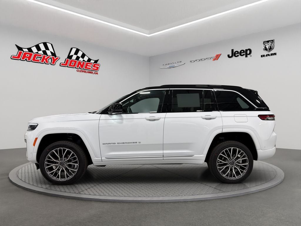 2026 Jeep Grand Cherokee Summit