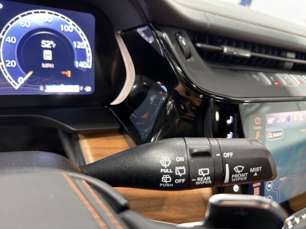 2026 Jeep Grand Cherokee Summit