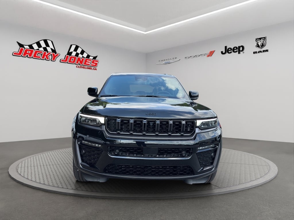 2026 Jeep Grand Cherokee Summit