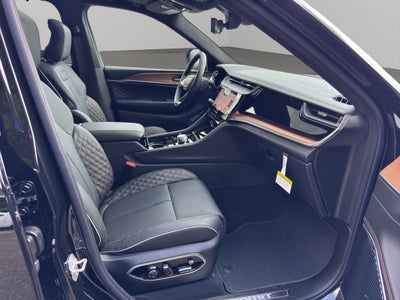 2026 Jeep Grand Cherokee Summit