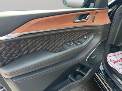 2026 Jeep Grand Cherokee Summit