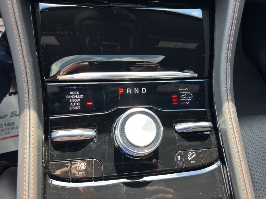 2026 Jeep Grand Cherokee Summit