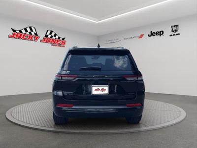 2026 Jeep Grand Cherokee Summit
