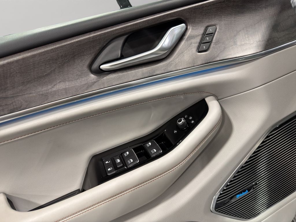 2022 Jeep Grand Cherokee L Overland