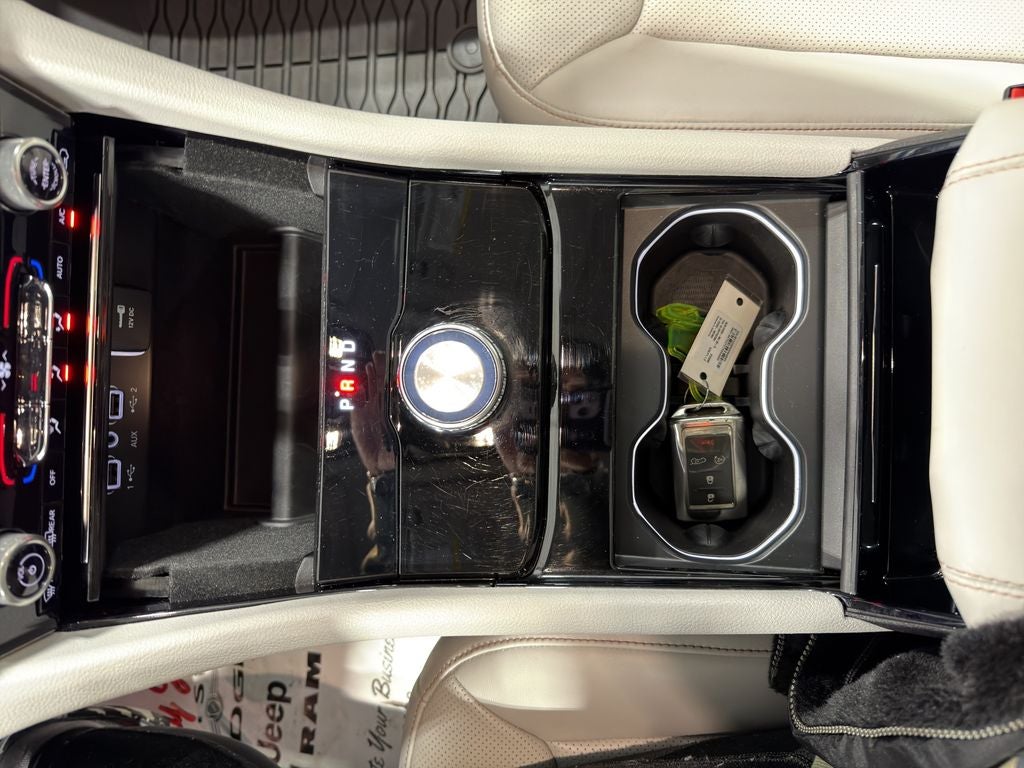 2022 Jeep Grand Cherokee L Overland