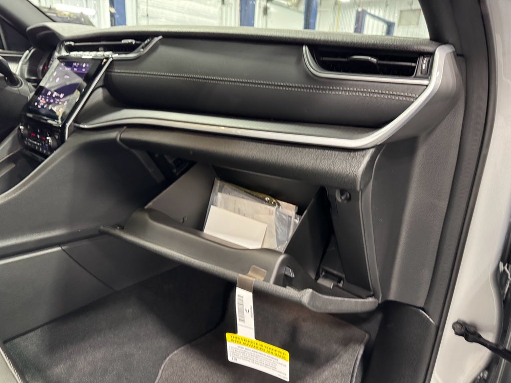 2025 Jeep Grand Cherokee L Altitude X