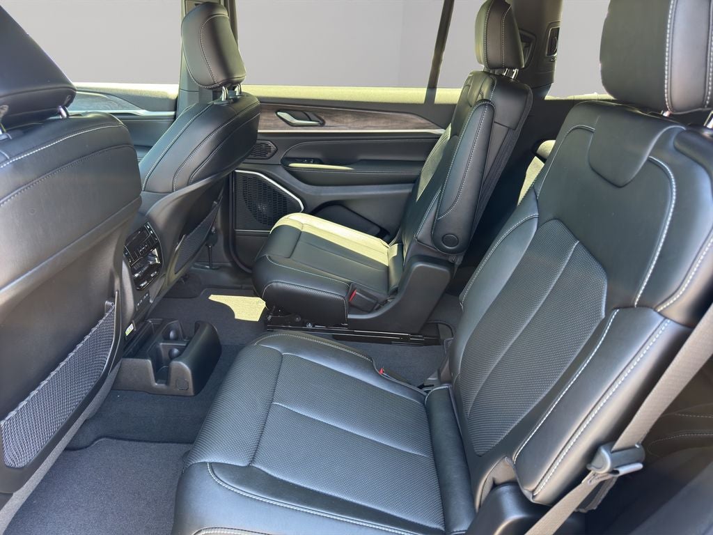2026 Jeep Grand Cherokee L Limited Reserve