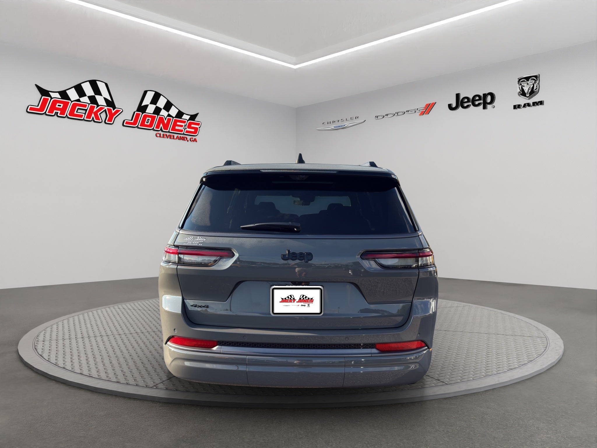 2027 Jeep Grand Cherokee L Limited Reserve