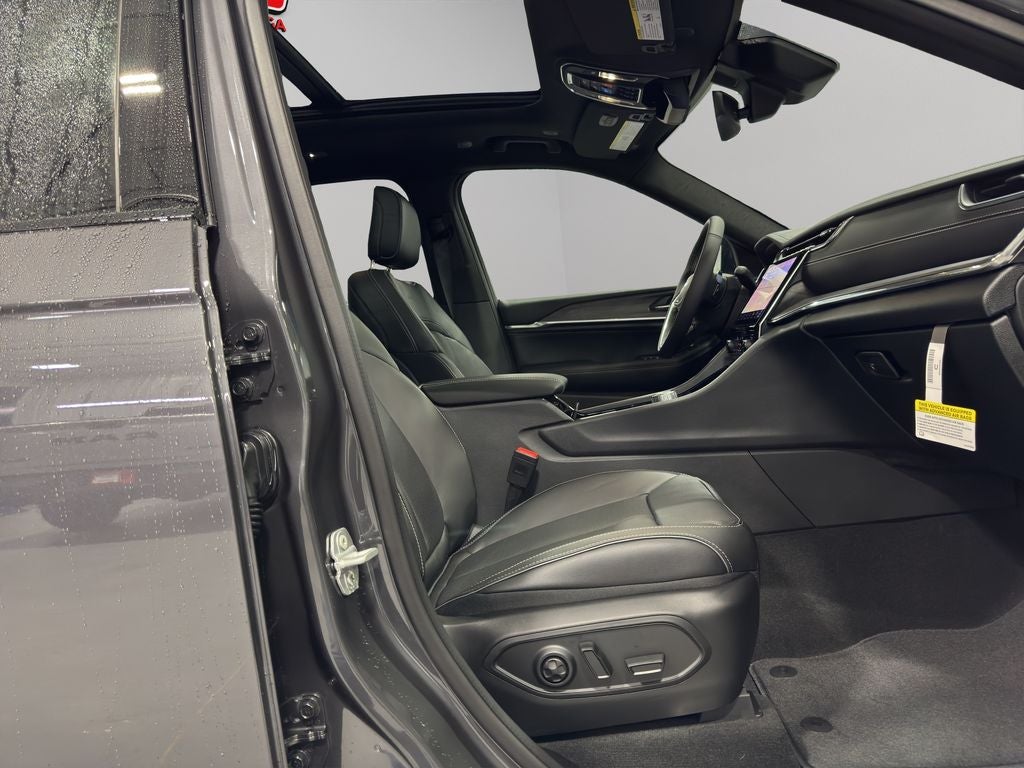 2025 Jeep Grand Cherokee L Overland