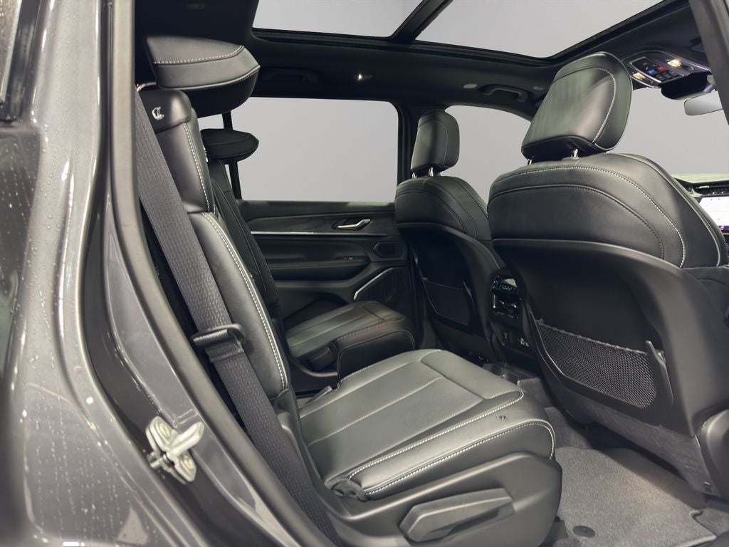 2025 Jeep Grand Cherokee L Overland