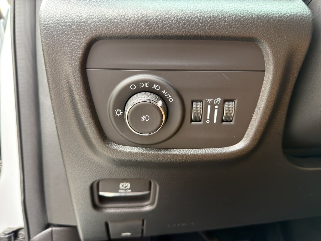 2024 Jeep Grand Cherokee L Summit