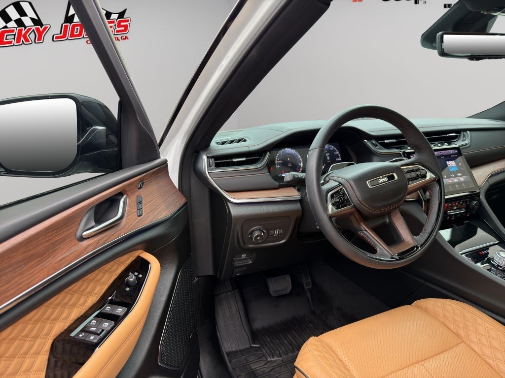 2024 Jeep Grand Cherokee L Summit