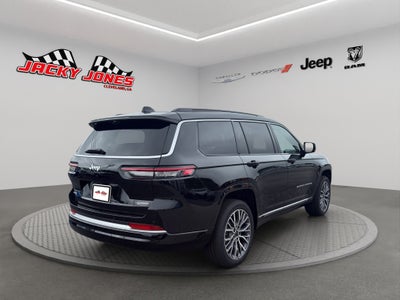 2027 Jeep Grand Cherokee L Summit