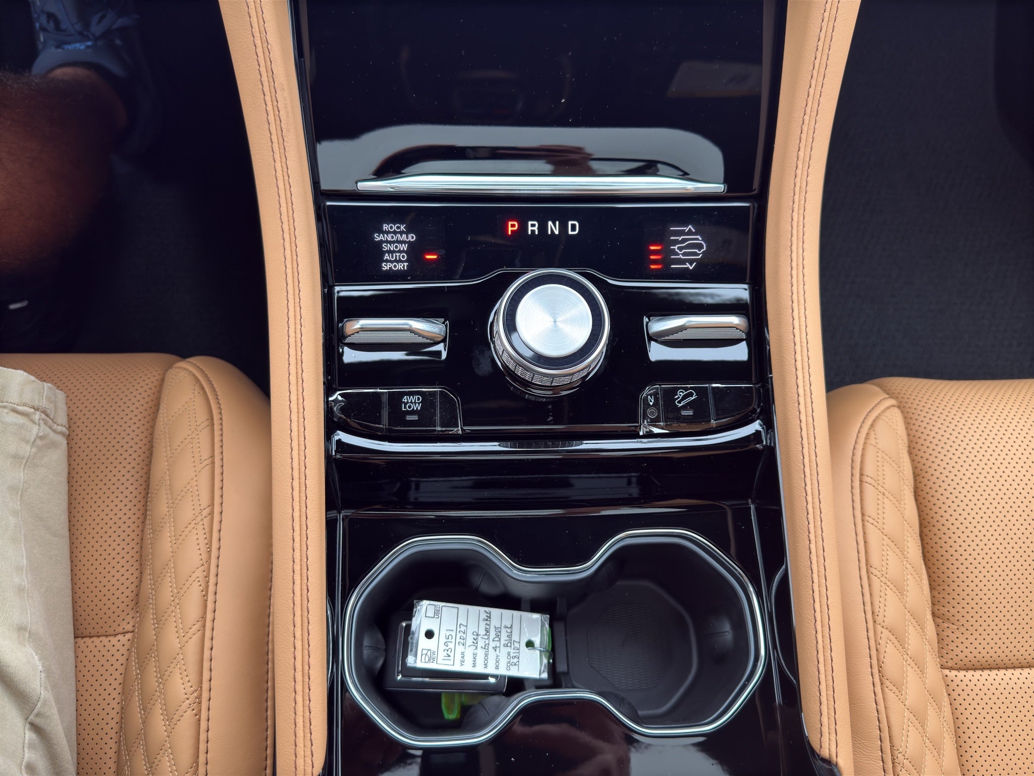 2027 Jeep Grand Cherokee L Summit
