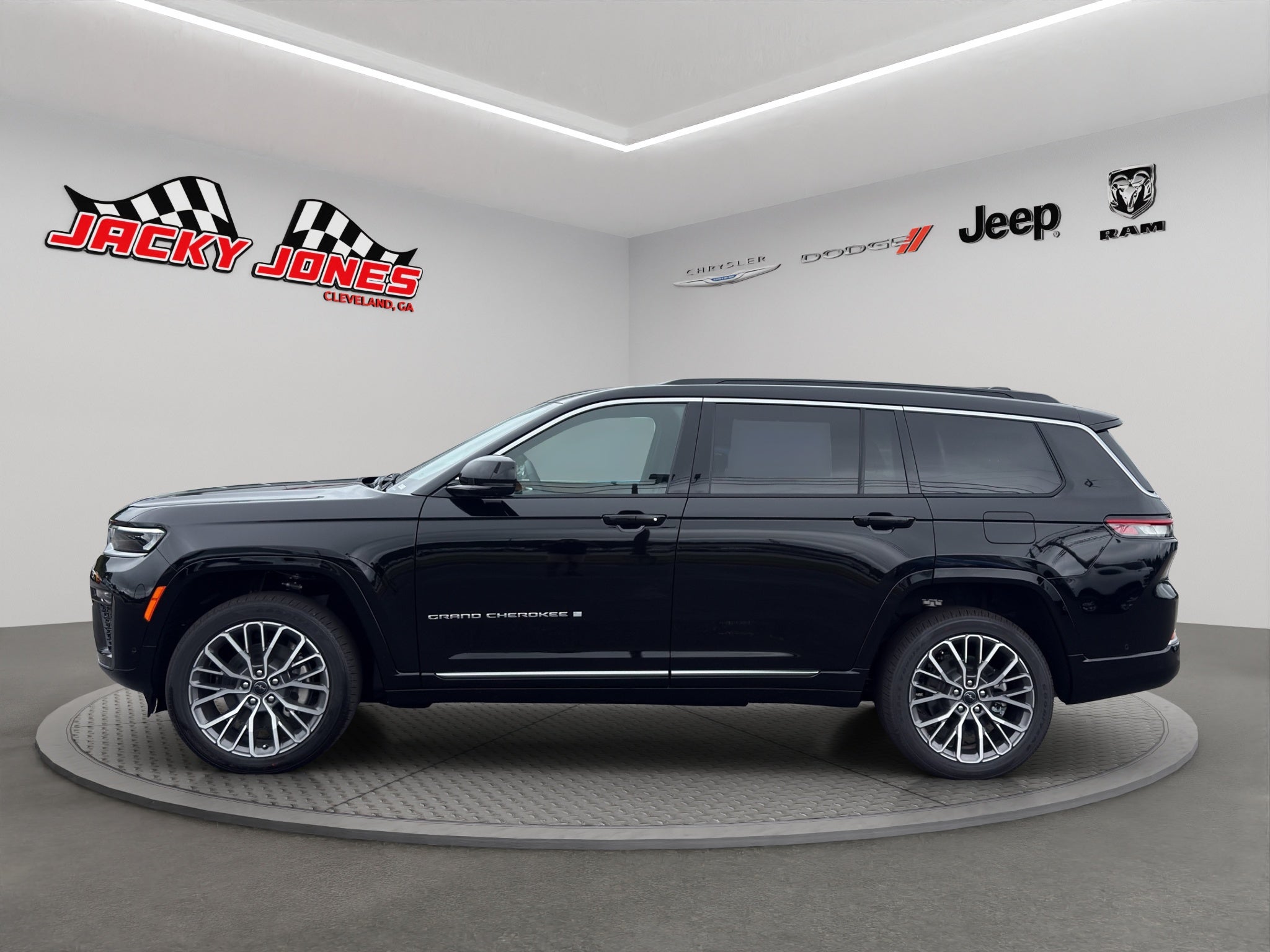 2027 Jeep Grand Cherokee L Summit