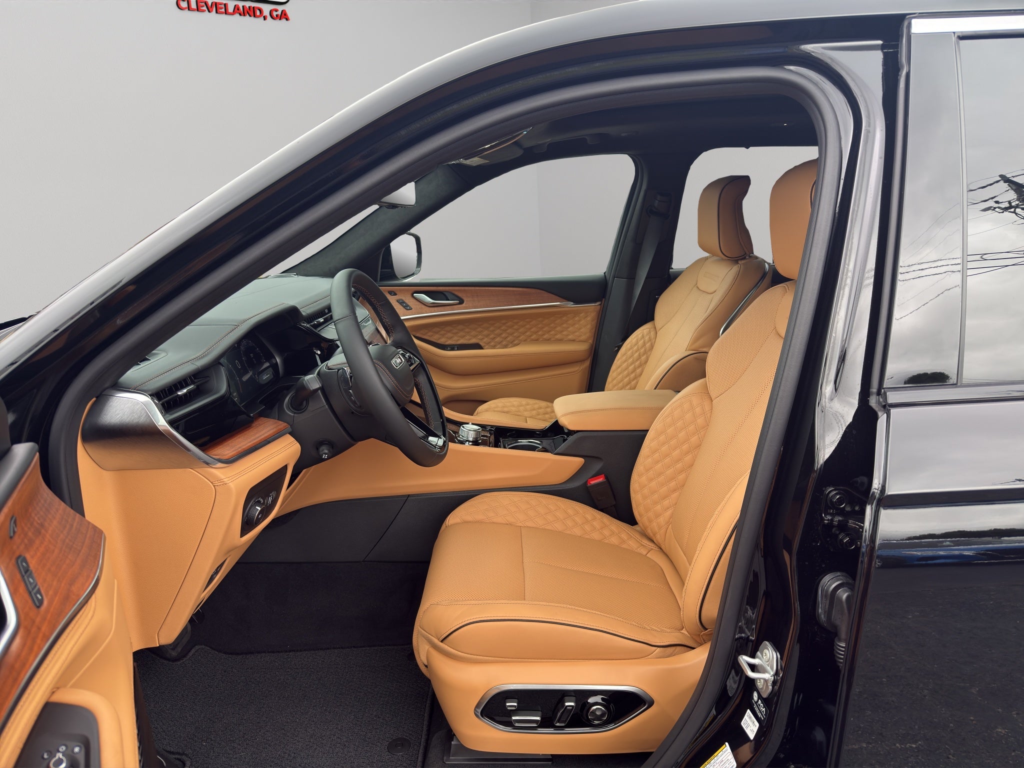 2027 Jeep Grand Cherokee L Summit