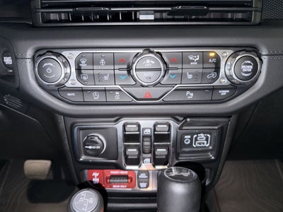 2025 Jeep Wrangler Rubicon X