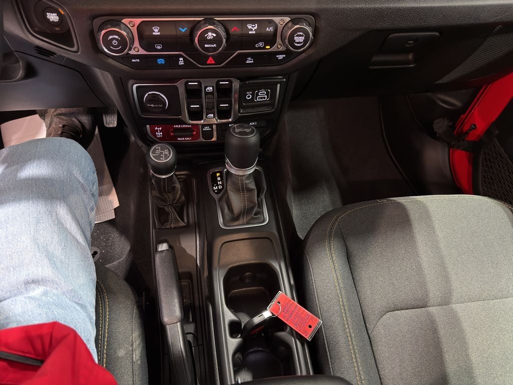 2025 Jeep Wrangler 4xe Willys