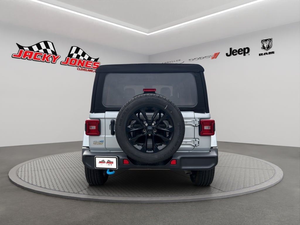 2024 Jeep Wrangler 4xe Sahara