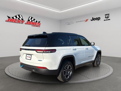 2022 Jeep Grand Cherokee 4xe Trailhawk