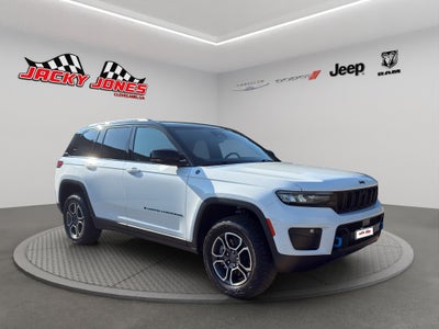 2022 Jeep Grand Cherokee 4xe Trailhawk