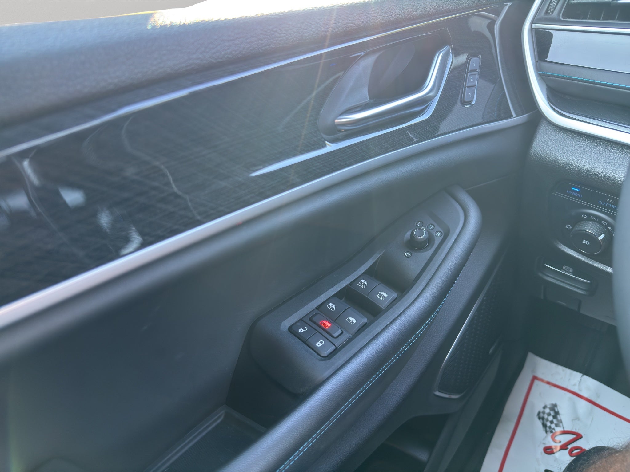 2022 Jeep Grand Cherokee 4xe Trailhawk