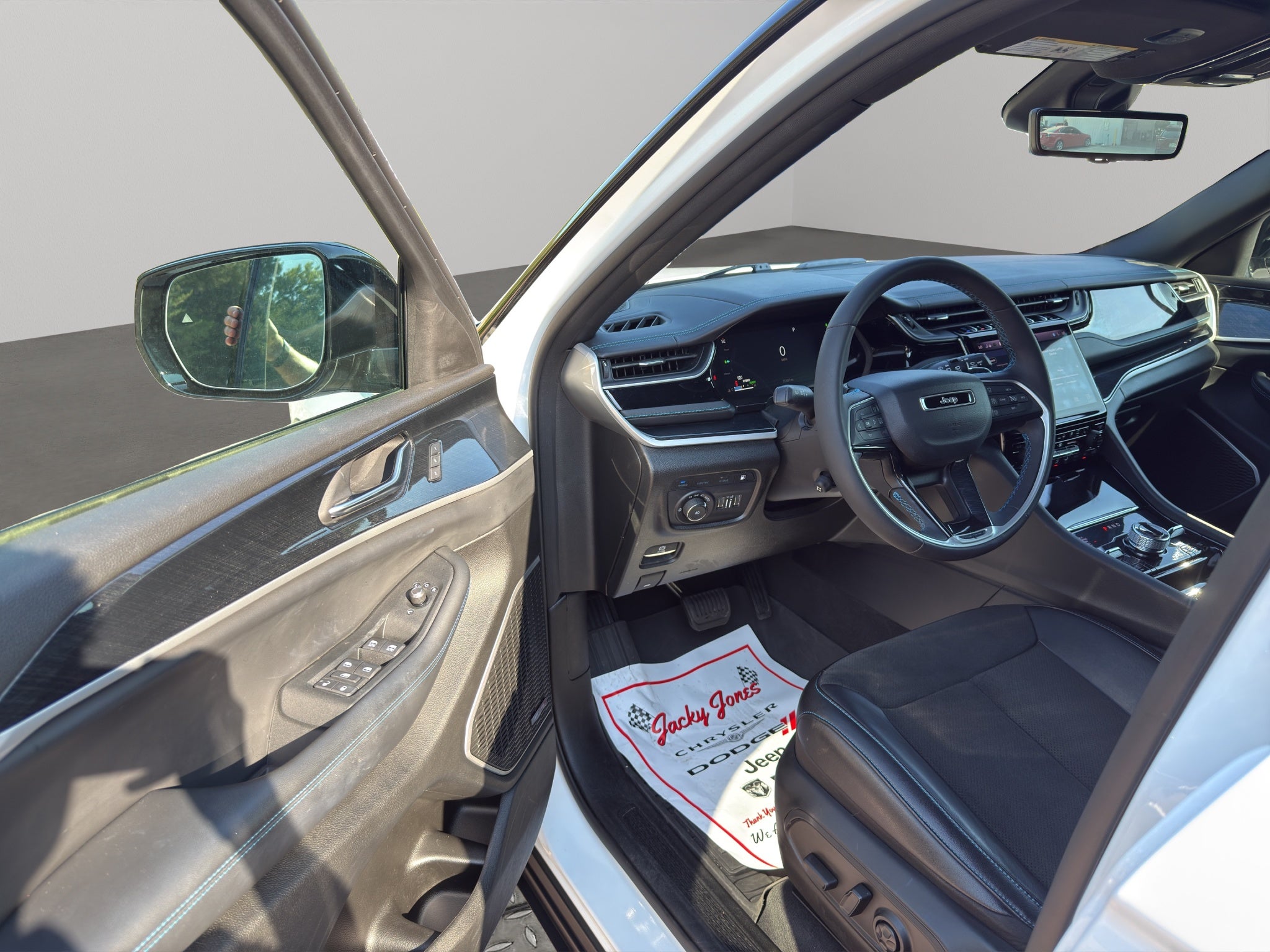 2022 Jeep Grand Cherokee 4xe Trailhawk