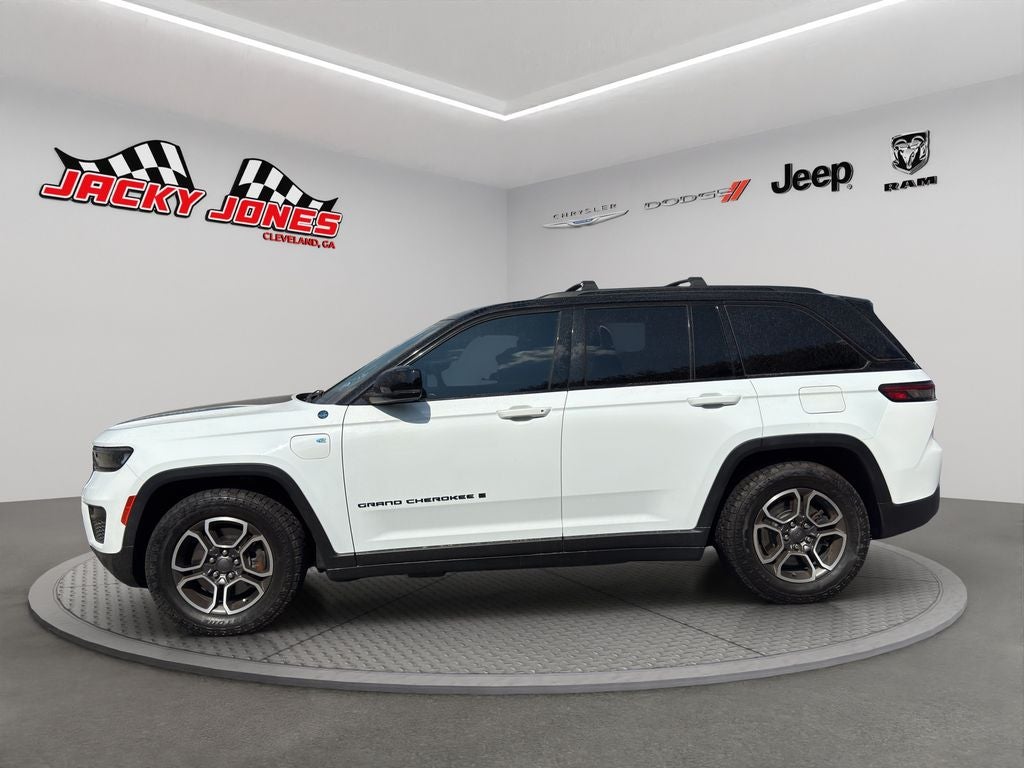 2023 Jeep Grand Cherokee 4xe Trailhawk