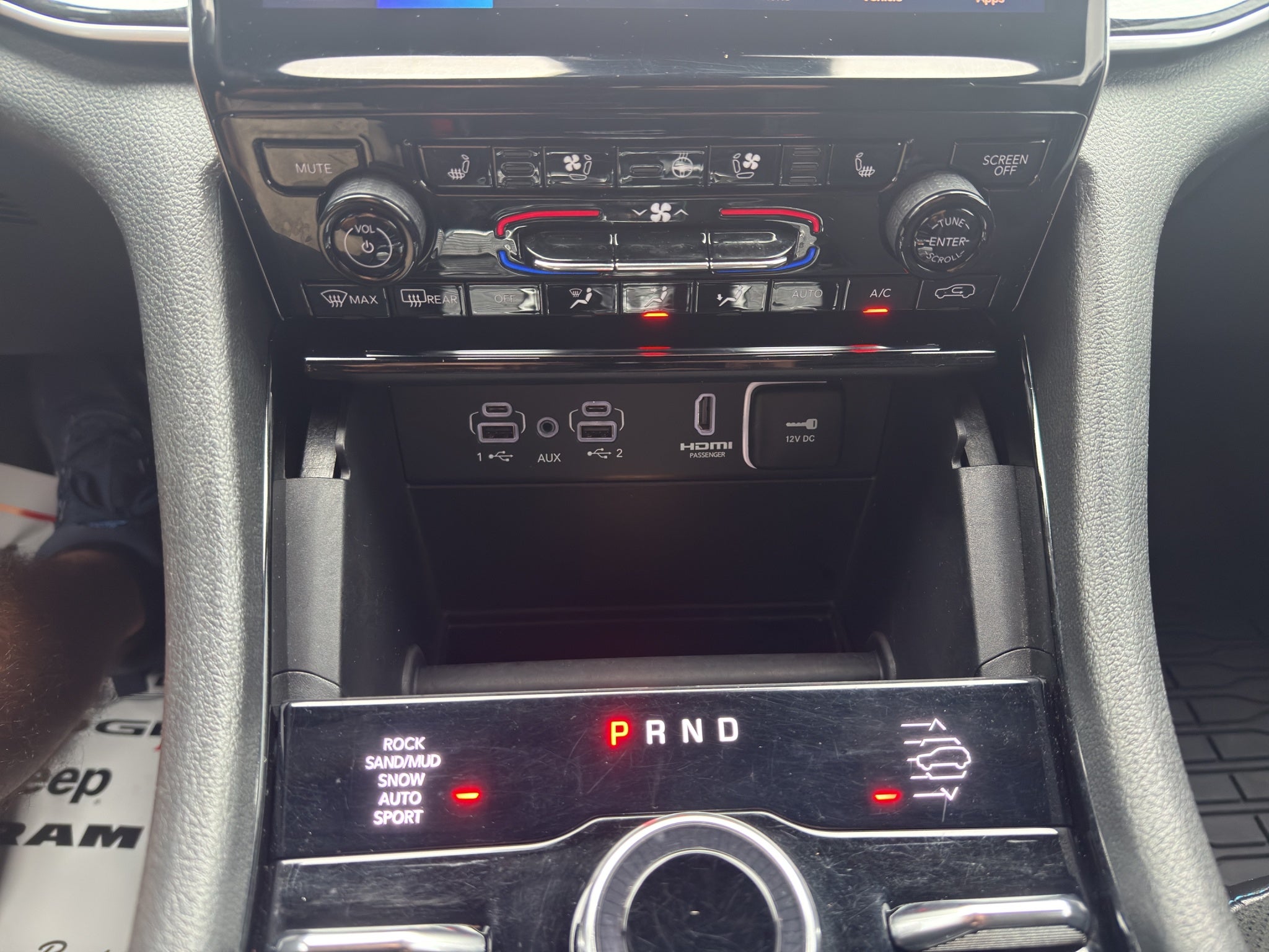 2023 Jeep Grand Cherokee 4xe Trailhawk