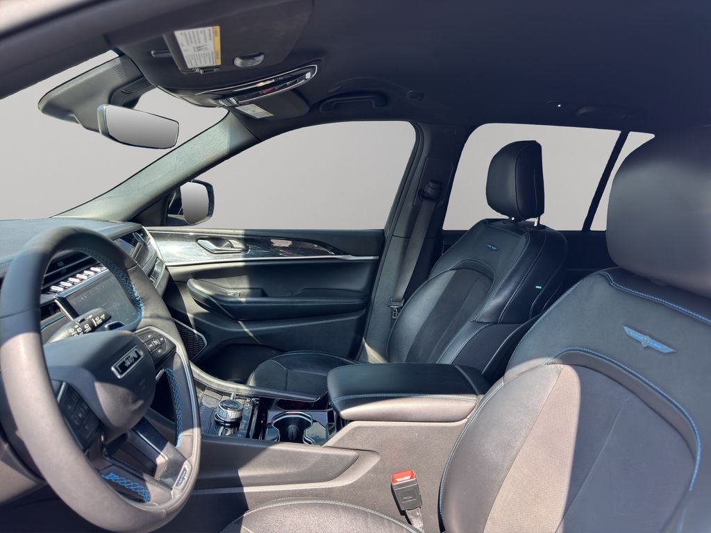 2023 Jeep Grand Cherokee 4xe Trailhawk