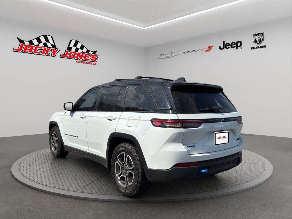 2023 Jeep Grand Cherokee 4xe Trailhawk