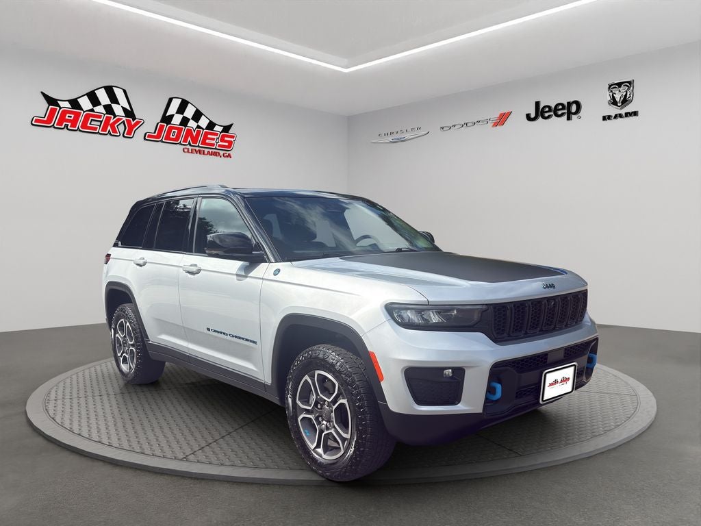 2023 Jeep Grand Cherokee 4xe Trailhawk