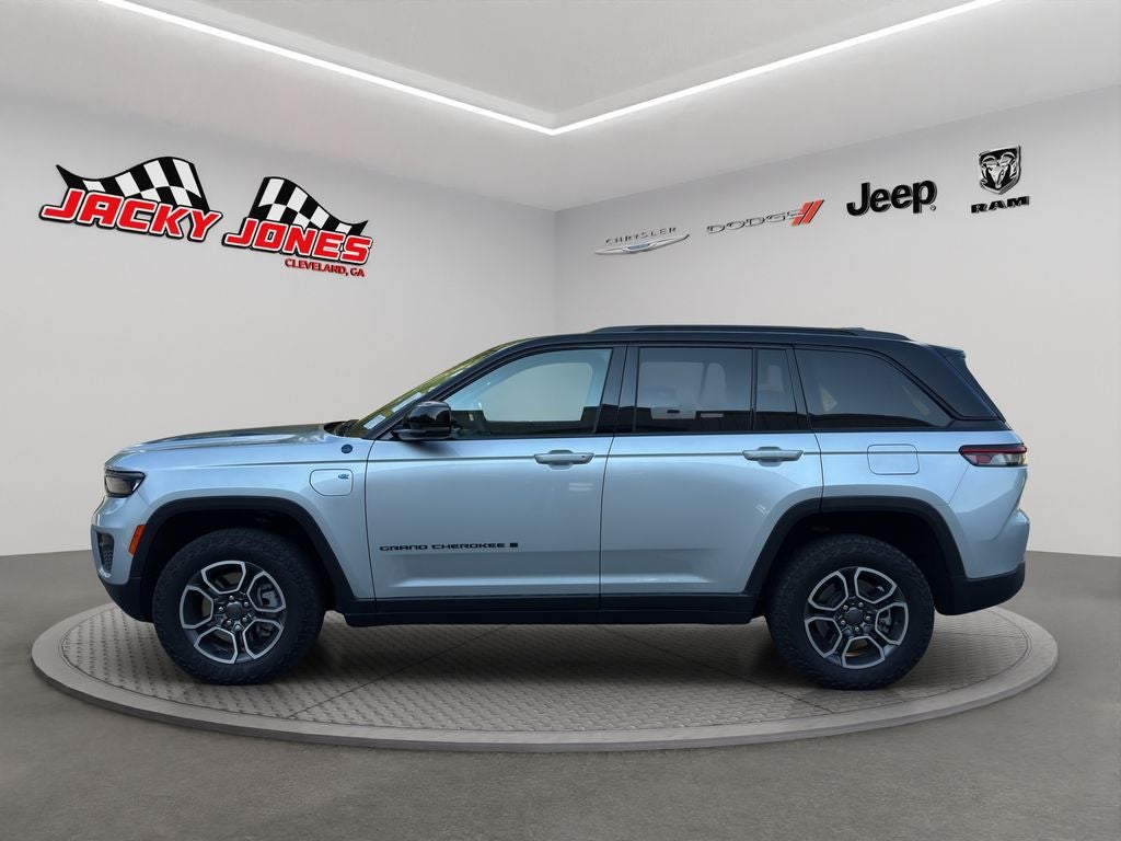 2023 Jeep Grand Cherokee 4xe Trailhawk