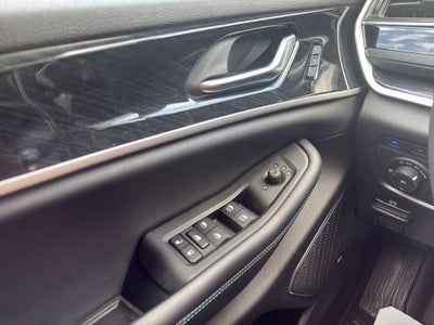 2023 Jeep Grand Cherokee 4xe Trailhawk