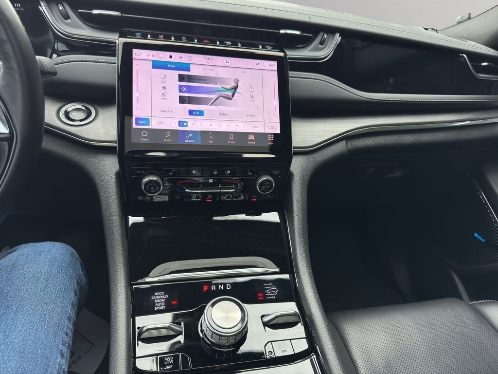 2023 Jeep Grand Cherokee 4xe Overland