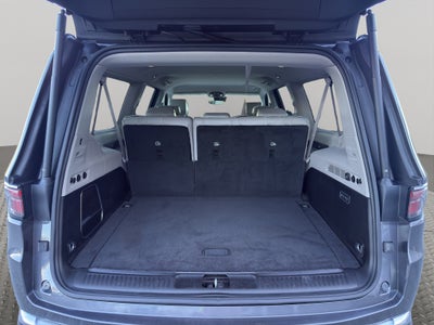 2023 Jeep Wagoneer L Base