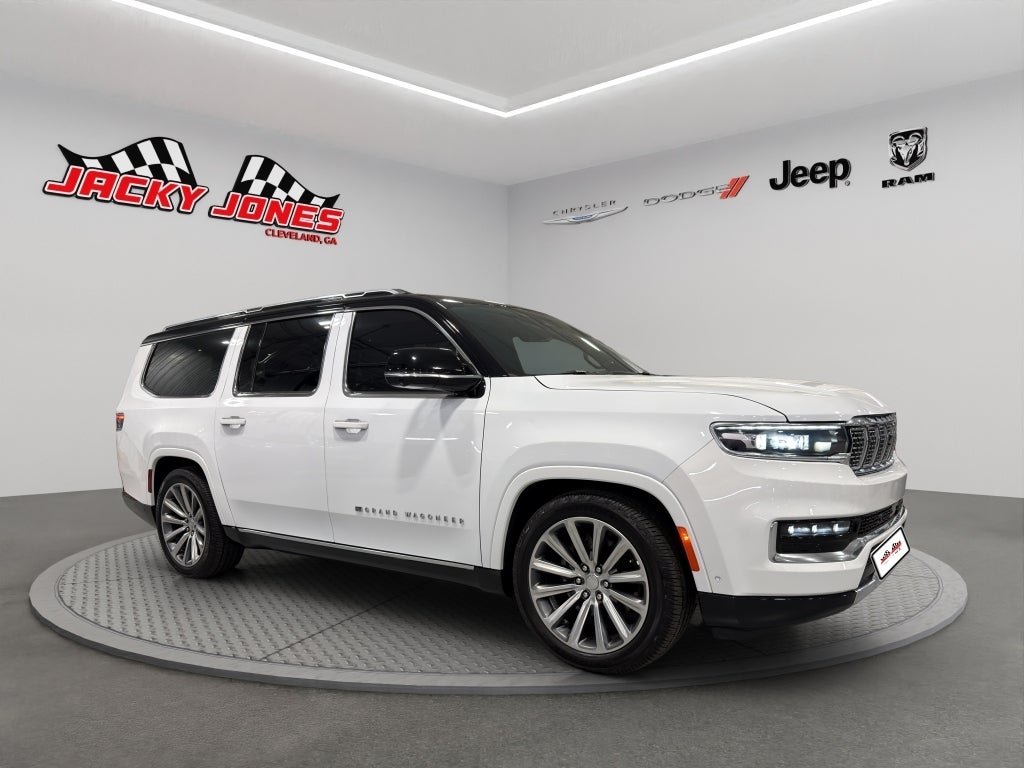 2023 Jeep Grand Wagoneer L Base