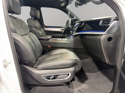 2023 Jeep Grand Wagoneer L Base