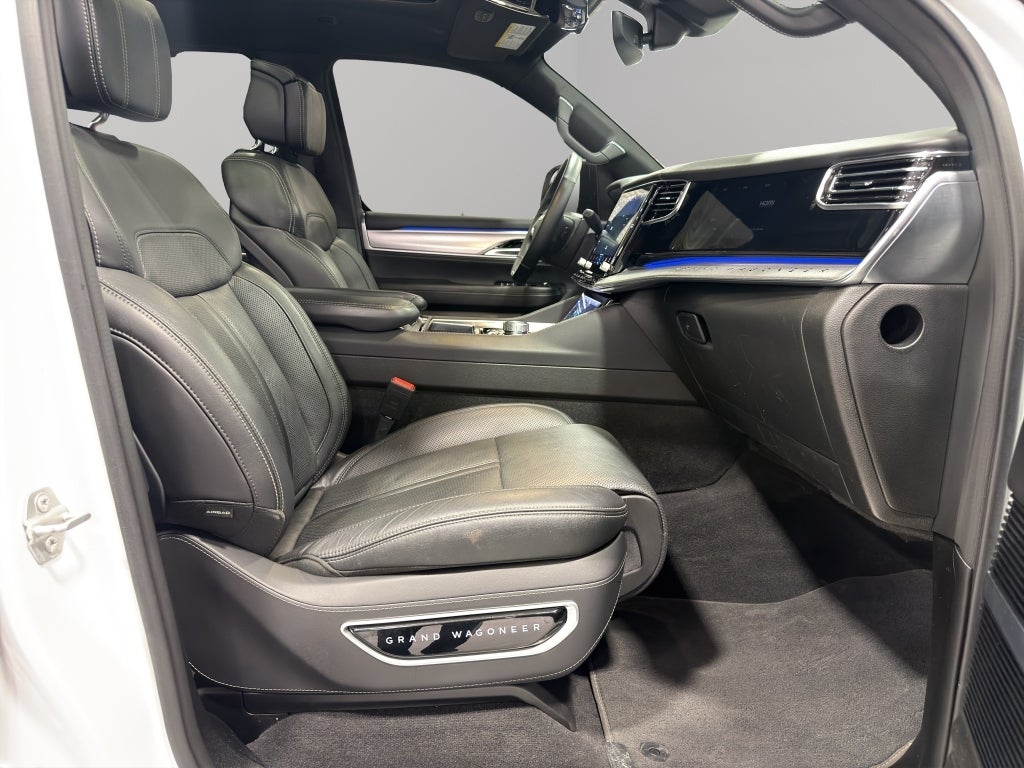 2023 Jeep Grand Wagoneer L Base