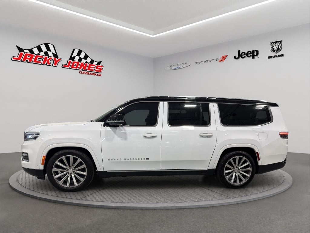 2023 Jeep Grand Wagoneer L Base