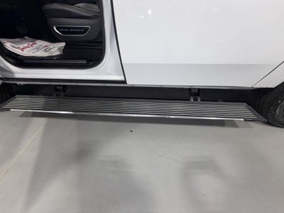 2023 Jeep Grand Wagoneer L Base